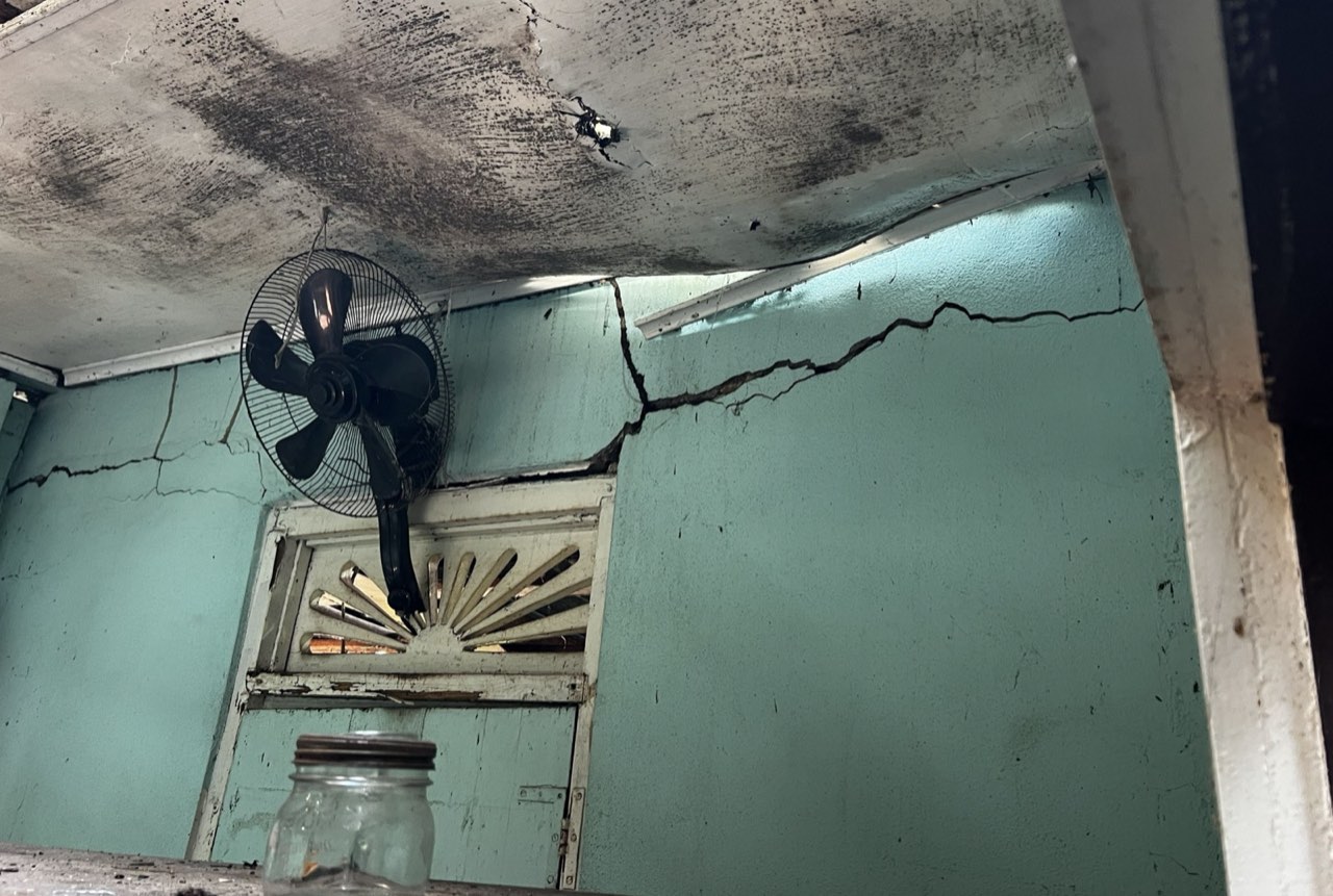Earthquake Damage Assessments — cracking in a residence, st. james